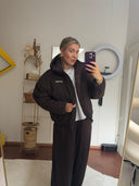 SMITH & SOUL - KAPUZENJACKE MIT LOGO DARK CHOC