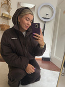SMITH & SOUL - KAPUZENJACKE MIT LOGO DARK CHOC